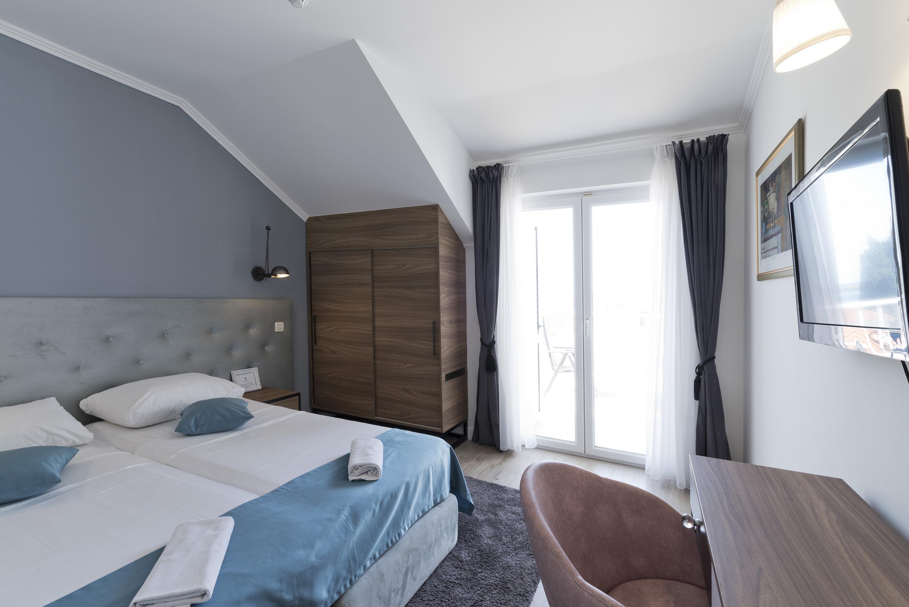 Hotel Perla 3*